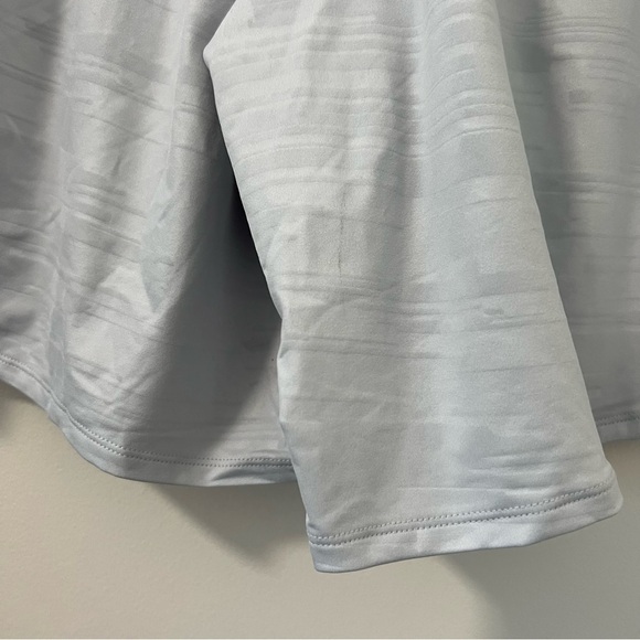 Under Armour Gray Athletic Shorts - Picture 4 of 4